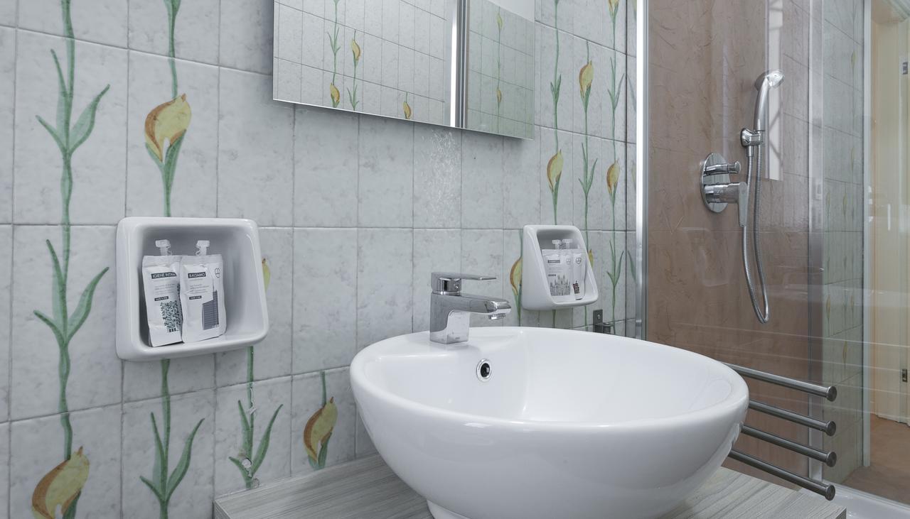 Apartament Italianway-Nerino Mediolan Zewnętrze zdjęcie
